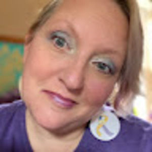 Meet your Posher, Liz